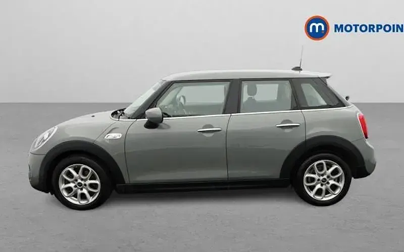 Używany Mini Cooper S Classic 192 KM (141 kW) 2020 Hatchback