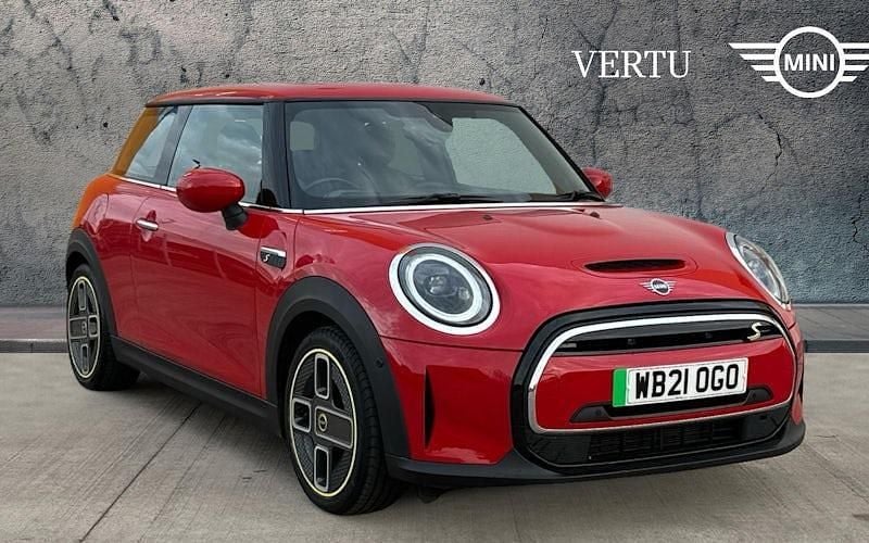 Used 2023 Mini Cooper Level 3 Hatchback | £15,688 (Good price) - Image 1/4