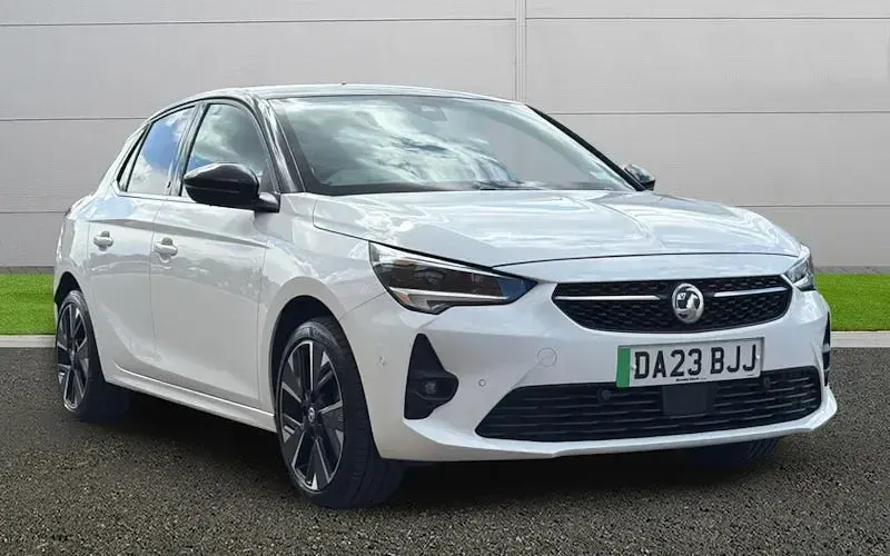 Second-hand Vauxhall Corsa-e Ultimate 100 kW (136 CP) 2023 Hatchback