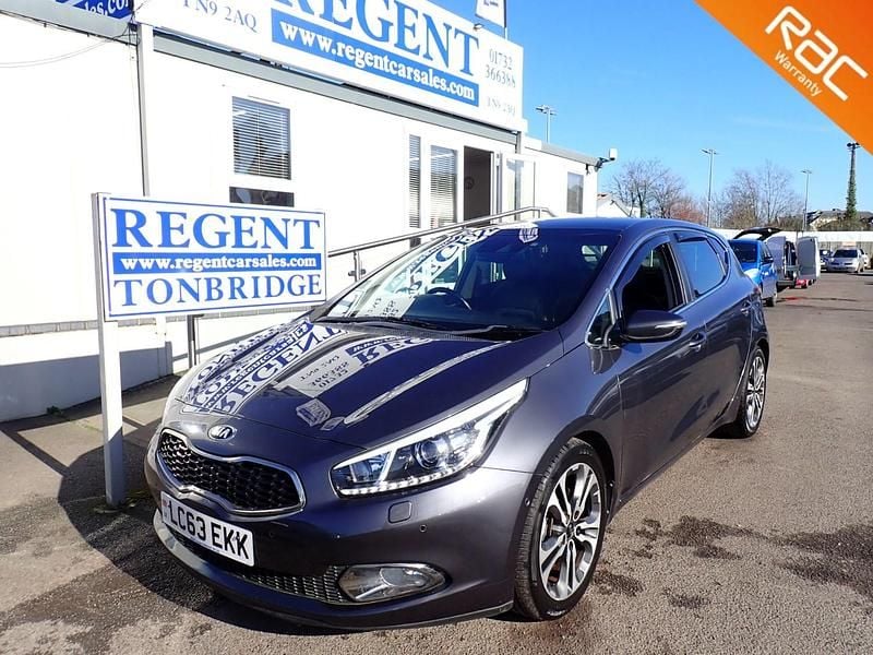 Used Kia Ceed 2013 Silver Hatchback