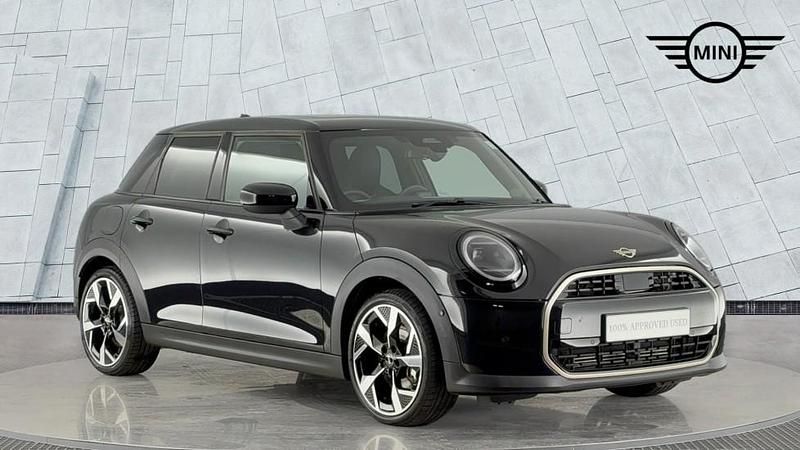 Black Used 2025 Mini Cooper Hatch Hatchback | £27,990 - Image 1/4