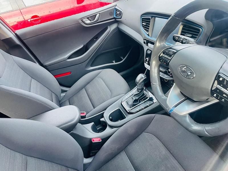 Used Hyundai Ioniq Premium 141 HP (103 kW) 2018 Red Hatchback