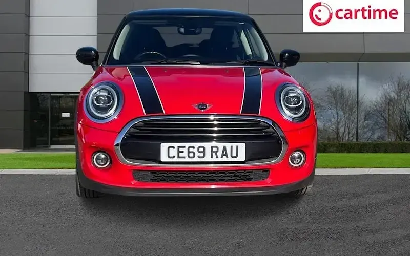 Used Mini Cooper Classic 136 HP (100 kW) 2021 Hatchback