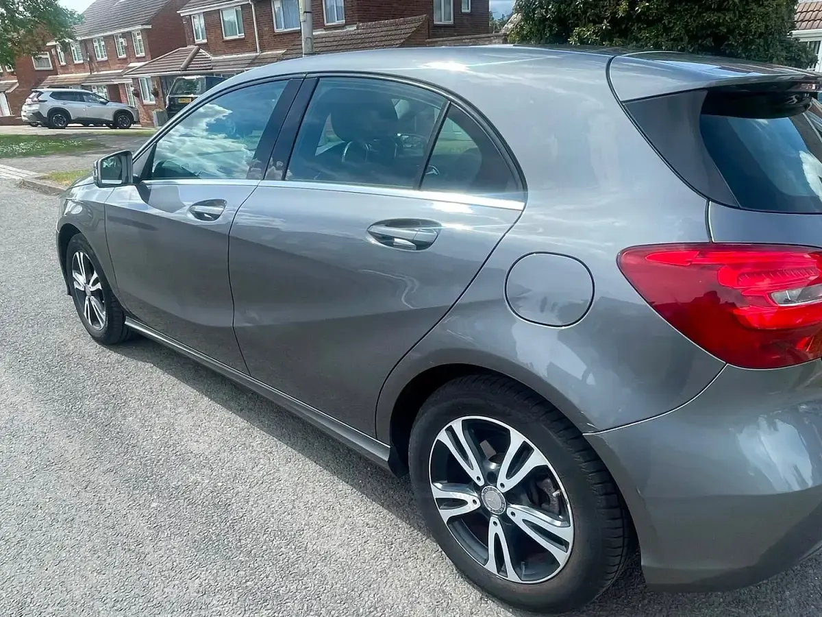 Used Mercedes A180 SE 2016 Grey Hatchback
