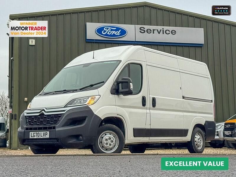 Used Citroën Relay 140 HP (102 kW) 2020 White Van