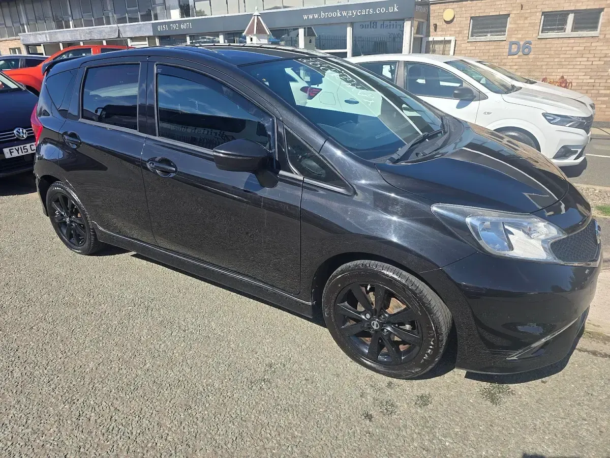 Used Nissan Note Black Edition 78 HP (57 kW) 2017 Black Hatchback