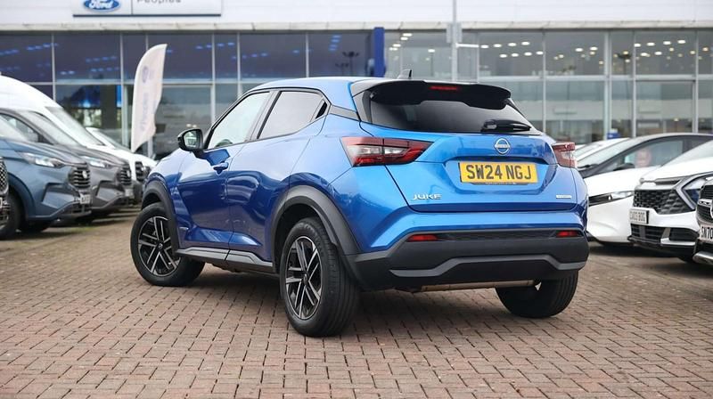 Used Nissan Juke N-Connecta 143 HP (105 kW) 2024 Blue SUV