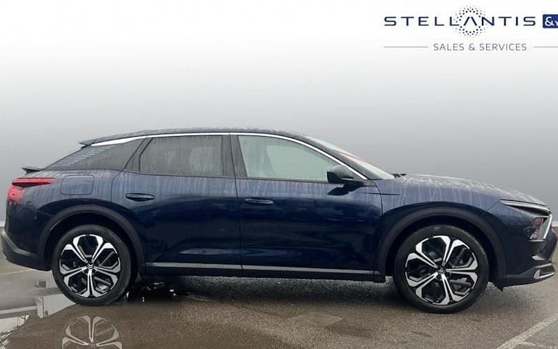 Used Citroën C5 X PureTech 131 HP (96 kW) 2024 Blue Estate