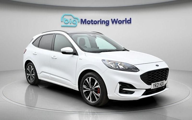 Used Ford Kuga ST-Line X 120 HP (88 kW) 2021 White SUV
