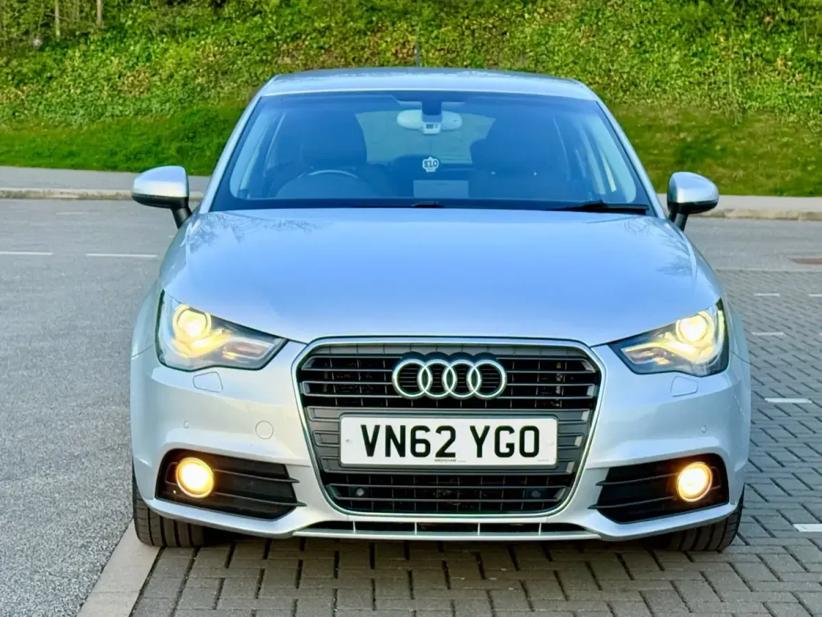 Usado Audi A1 Sport 2012 Prateado Citadino