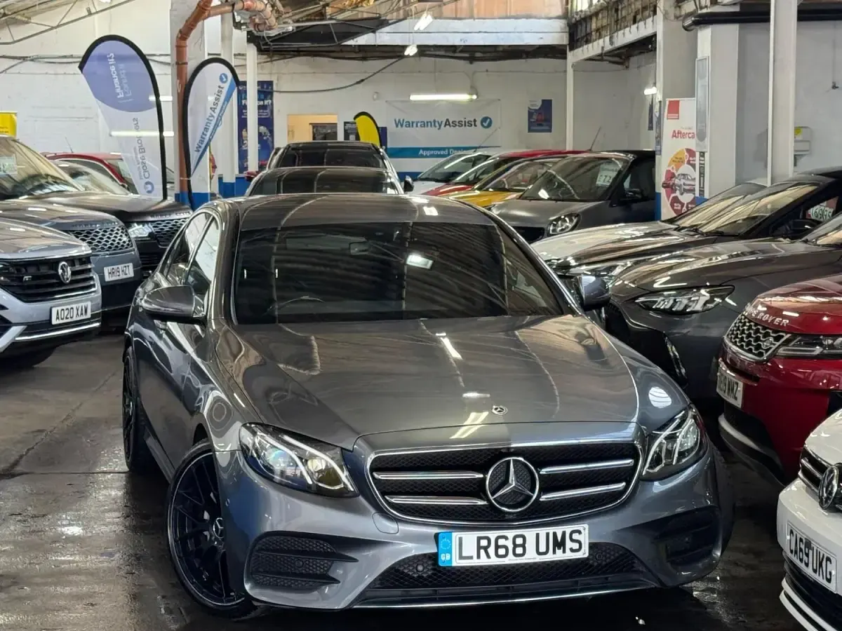 Used Mercedes E200 AMG line 184 HP (135 kW) 2018 Grey Sedan