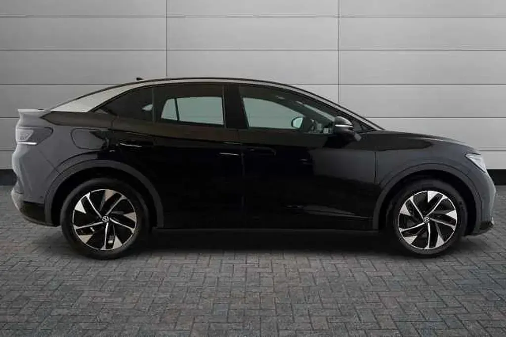 Begagnad VW ID.5 Pro 210 kW (286 HK) 2025 Svart SUV