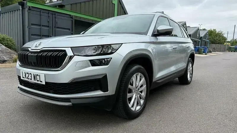 Used Skoda Kodiaq SE 150 HP (110 kW) 2023 Silver SUV