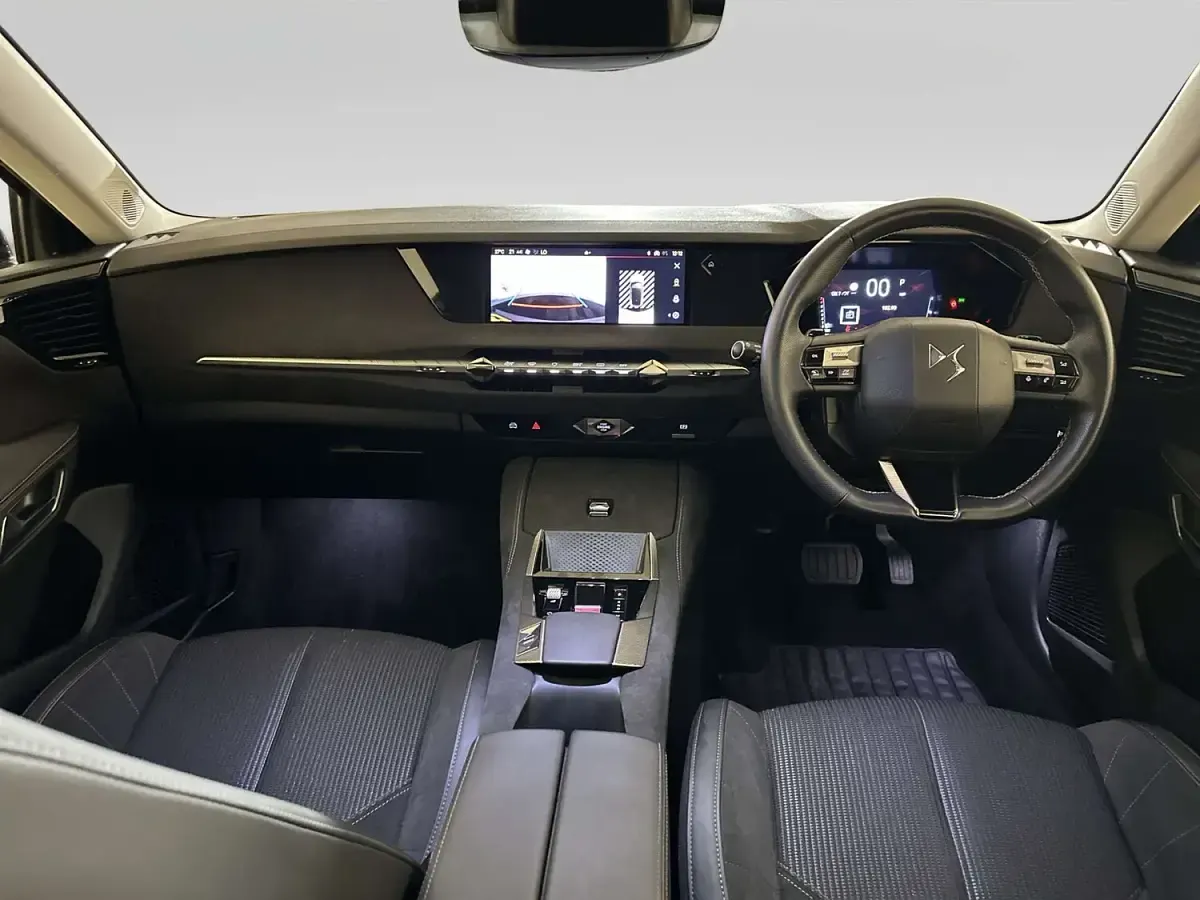 Used DS Automobiles DS4 Performance 130 HP (95 kW) 2023 Grey SUV