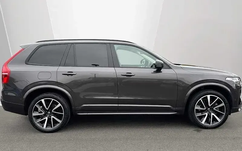 Usado Volvo XC90 Ultra 250 HP (183 kW) 2024 SUV