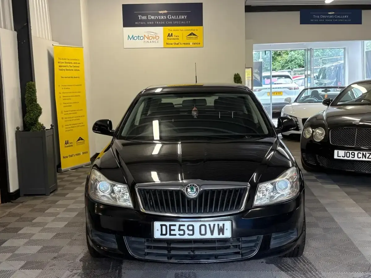Used Skoda Octavia SE 120 HP (88 kW) 2009 Black Hatchback