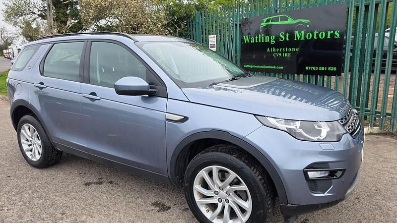 Used Land Rover Discovery Sport SE 180 HP (132 kW) 2017 Blue SUV