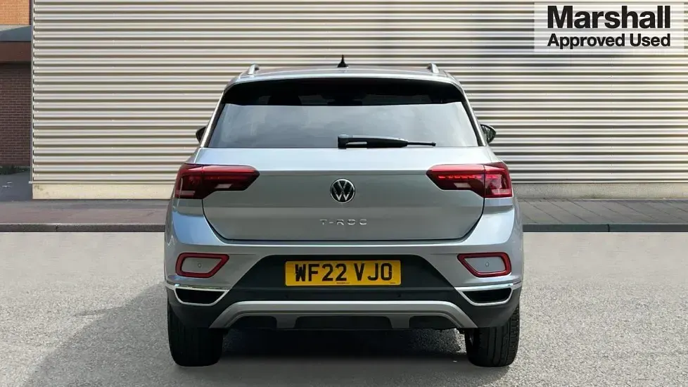Used VW T-Roc Style 150 HP (110 kW) 2022 Silver SUV