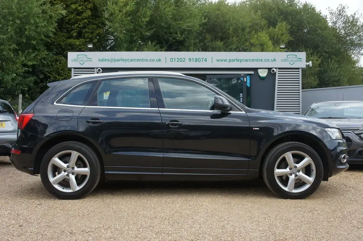 Used Audi Q5 S-Line 2010 Black SUV