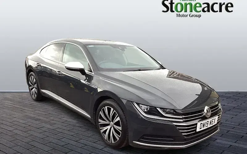 Used VW Arteon Elegance 190 HP (139 kW) 2018 Hatchback