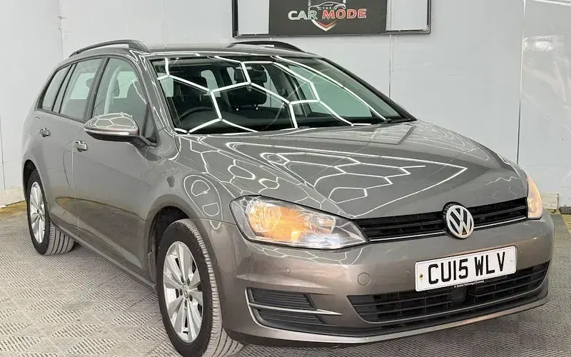 Used VW Golf VII SE 122 HP (89 kW) 2015 Estate