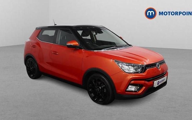 Used Ssangyong (KGM) Tivoli 116 HP (85 kW) 2019 Orange SUV