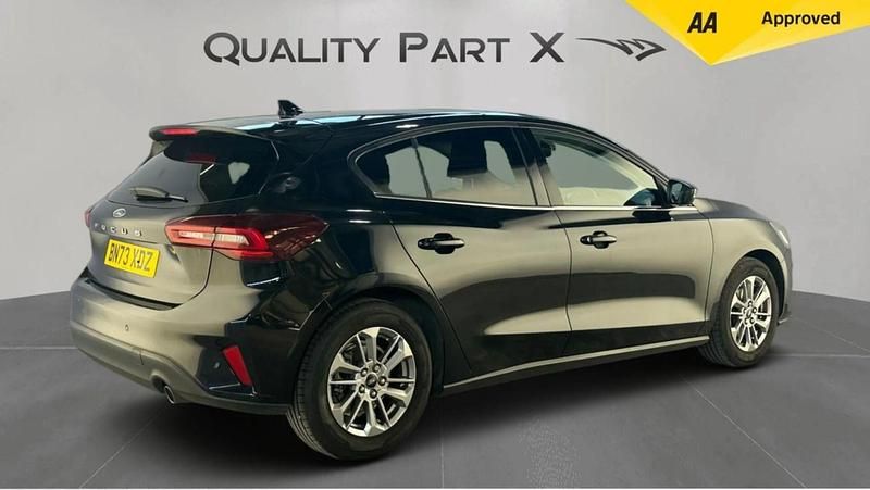 Used Ford Focus Titanium 125 HP (91 kW) 2024 Black Hatchback