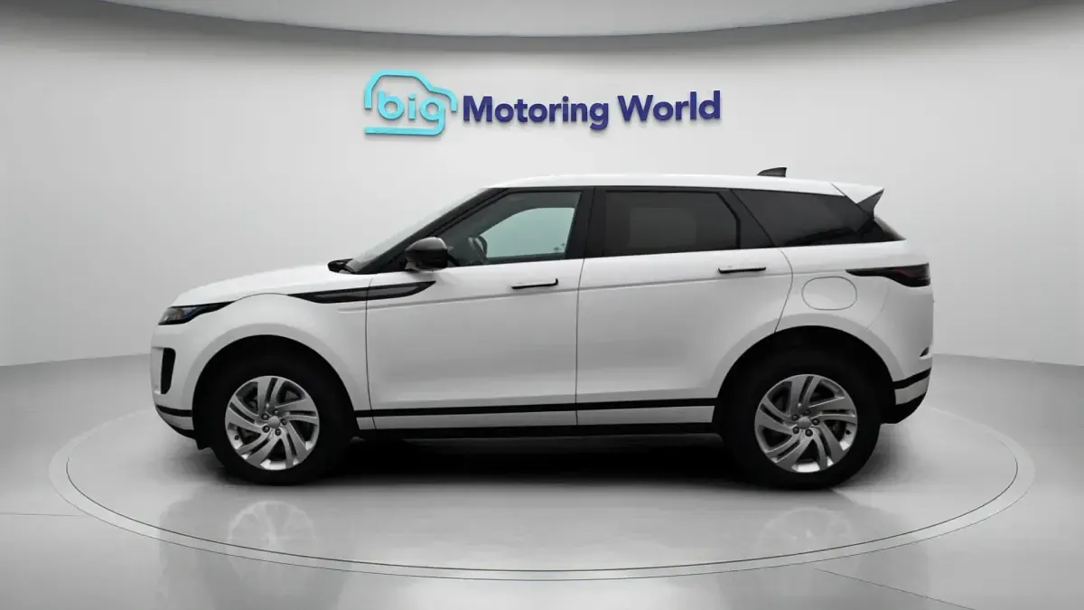Used Land Rover Range Rover evoque S 309 HP (227 kW) 2023 White SUV