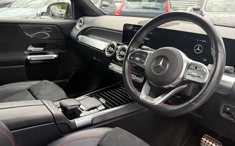 Used Mercedes GLB220 AMG line 190 HP (139 kW) 2021 Grey SUV