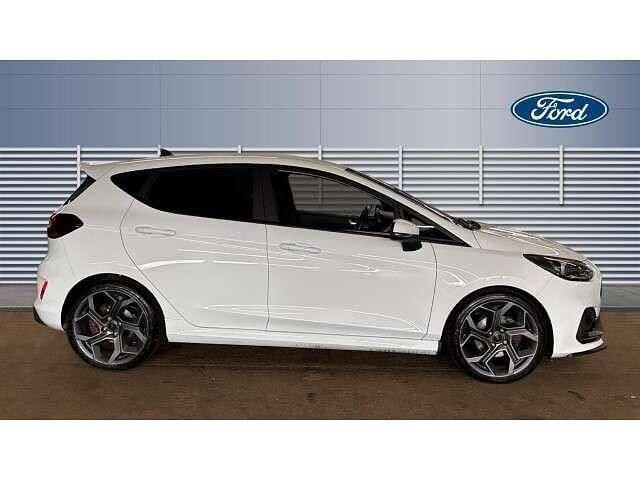 Used Ford Fiesta ST 200 HP (147 kW) 2023 White Hatchback