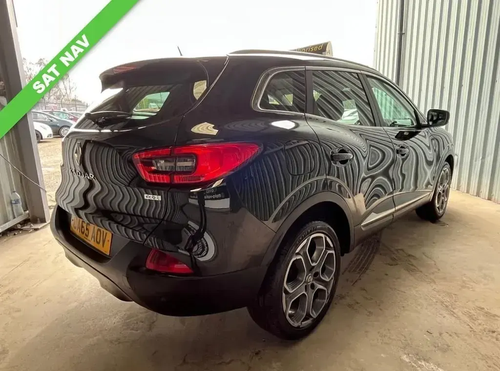Gebraucht Renault Kadjar Dynamique 110 PS (80 kW) 2015 Schwarz SUV