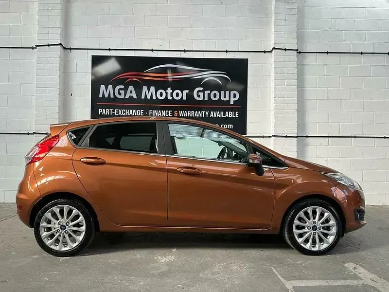 Used Ford Fiesta Titanium X 125 HP (91 kW) 2016 Brown Hatchback