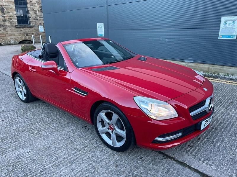 Red Used 2011 Mercedes SLK200 Cabriolet | £6,495 (Fair price) - Image 1/4