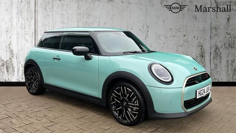 Green Used 2024 Mini Cooper S Hatch Hatchback | £25,390 (Fair price) - Image 1/4