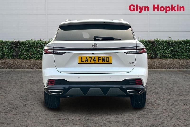 Used MG HS SE 2024 White SUV