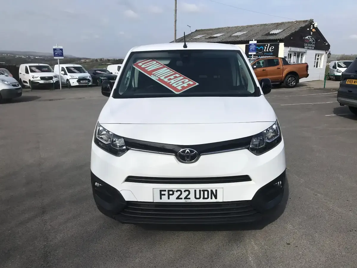 Used Toyota Proace 2022 White MPV
