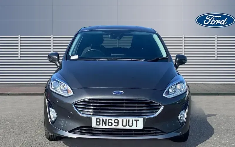 Used Ford Fiesta Titanium 101 HP (74 kW) 2019 Grey Hatchback