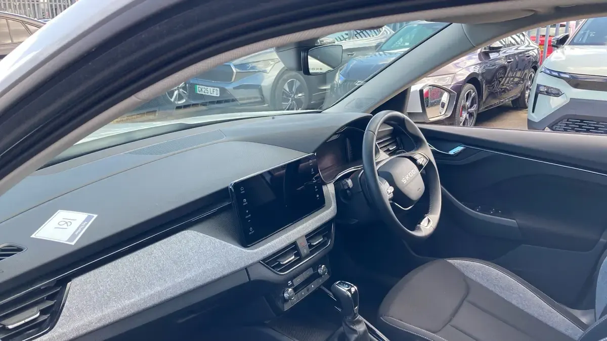 Gebraucht Skoda Kamiq SE 116 PS (85 kW) 2025 Weiß SUV