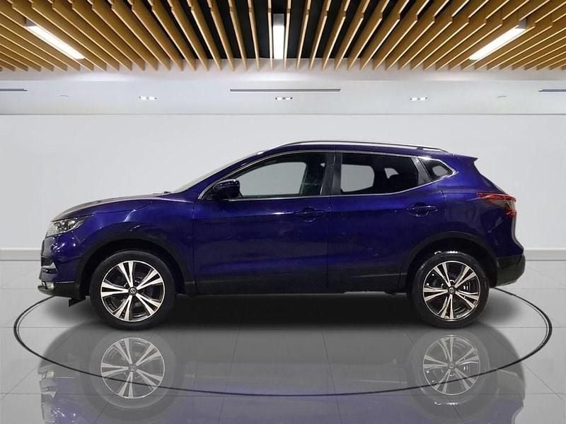 Used Nissan Qashqai N-Connecta 115 HP (84 kW) 2018 Blue SUV