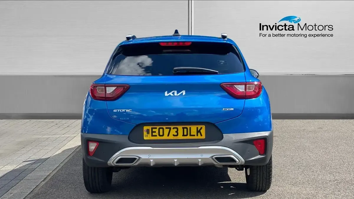 Used Kia Stonic GT-Line 99 HP (72 kW) 2023 Blue SUV