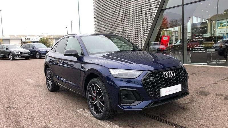 Blue Used 2023 Audi Q5 Sportback Comfort SUV | £38,250 (Good price) - Image 1/4