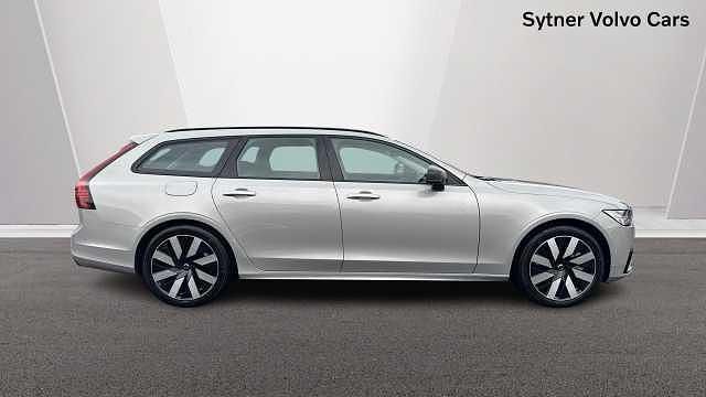 Used Volvo V90 Plus 345 HP (253 kW) 2026 Estate