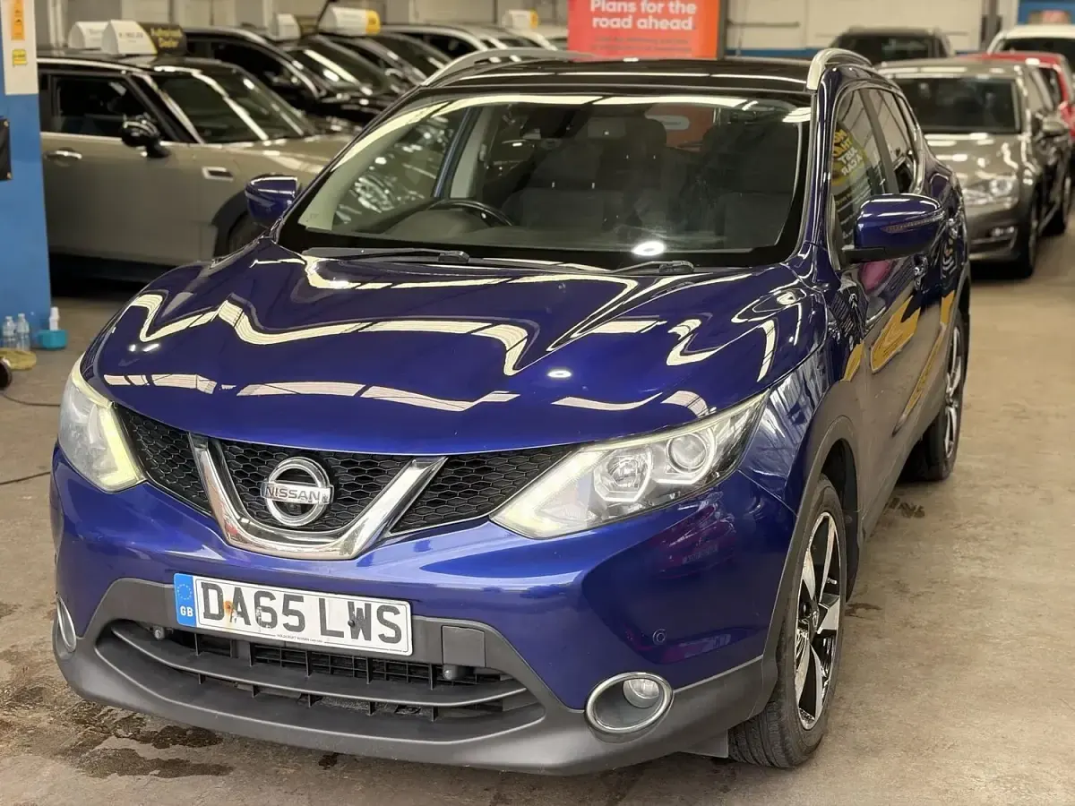Used Nissan Qashqai N-TEC 110 HP (80 kW) 2015 Blue SUV