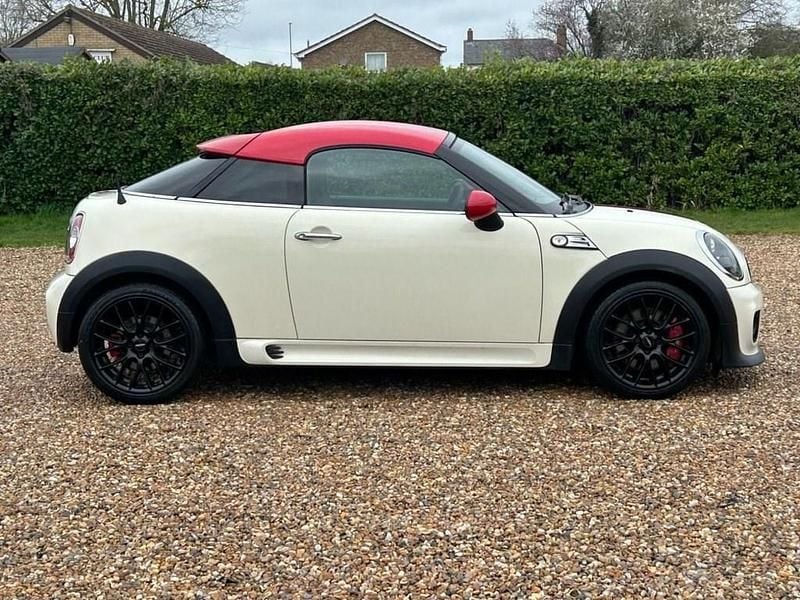 Used Mini John Cooper Works Coupé 2014 White Coupe