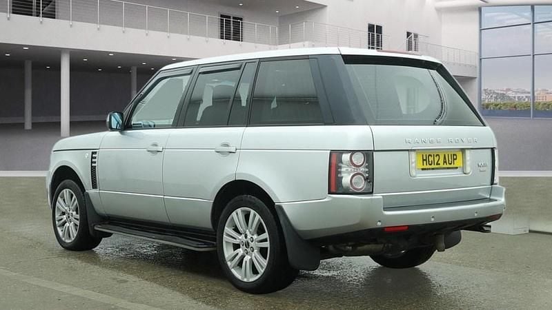 Used Land Rover Range Rover Vogue 313 HP (230 kW) 2012 Silver SUV