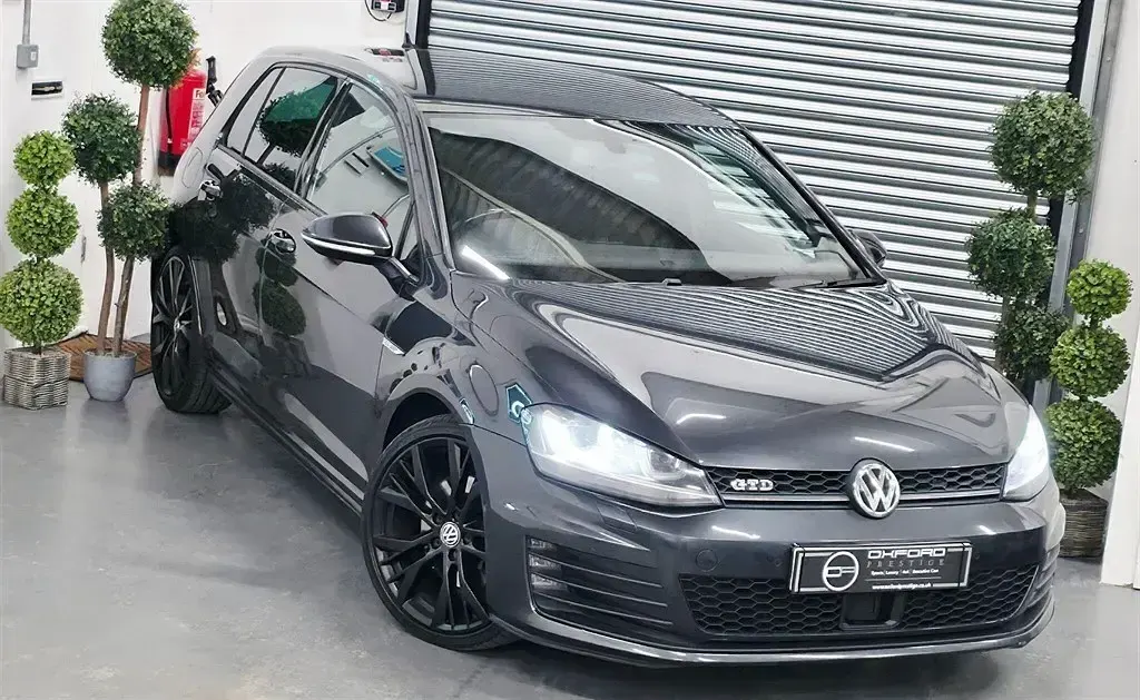 Begagnad VW Golf VII GTD 184 HK (135 kW) 2015 Halvkombi