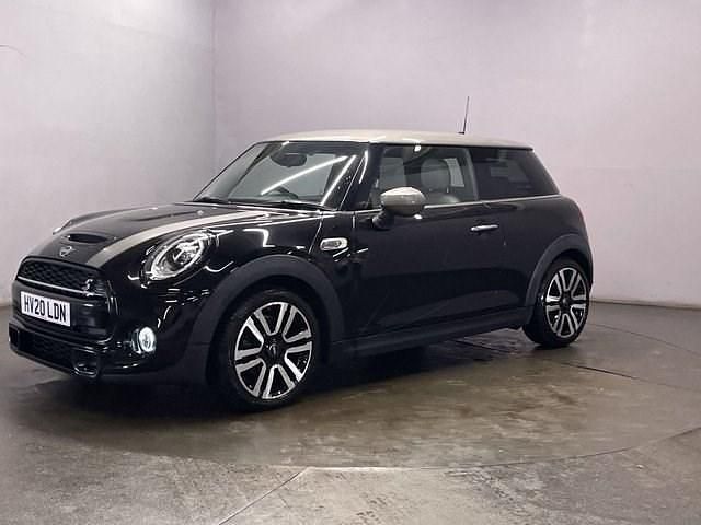 Used Mini Cooper S Exclusive 192 HP (141 kW) 2020 Black Hatchback