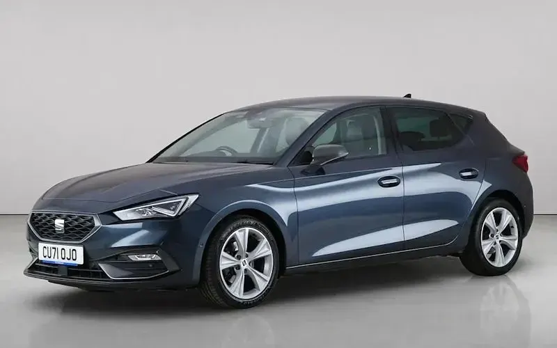 Used Seat Leon FR 131 HP (96 kW) 2023 Hatchback