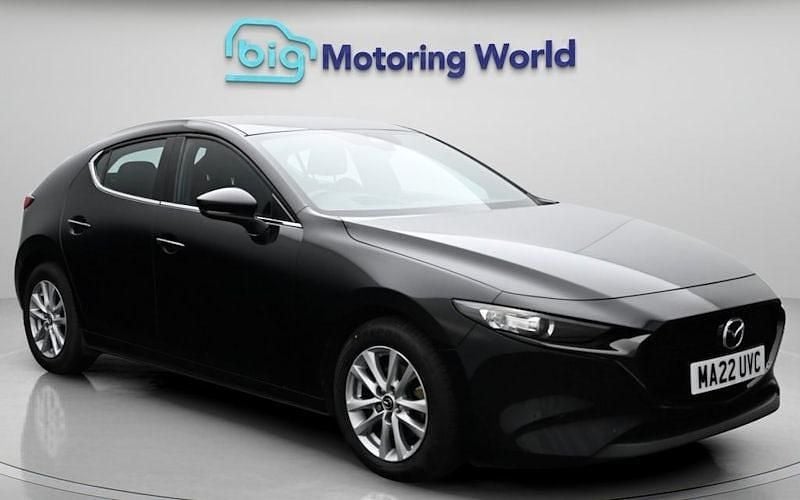 Usado Mazda 3 122 HP (89 kW) 2022 Preto Citadino