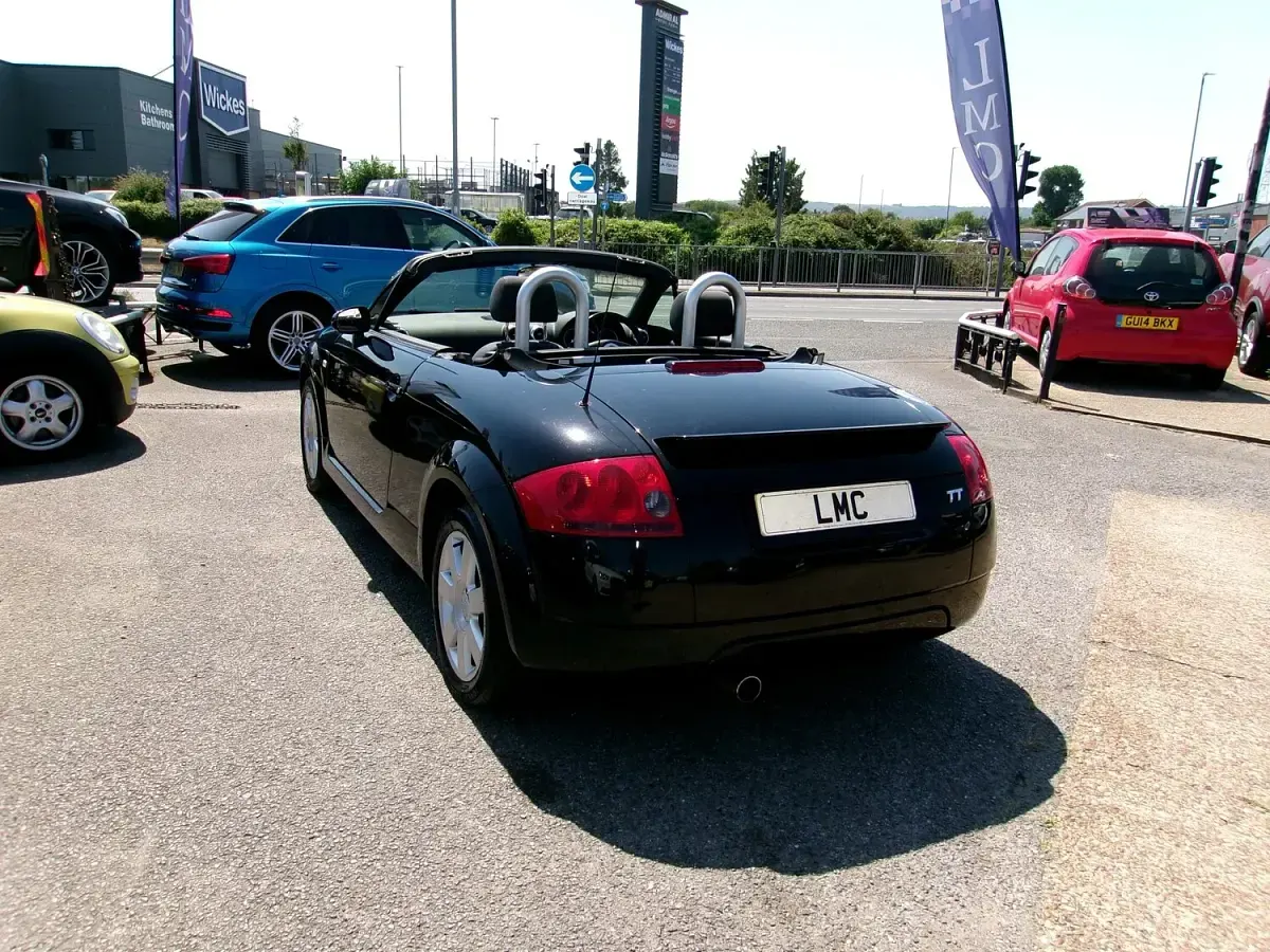 Used Audi TT Roadster Design 150 HP (110 kW) 2003 Black Cabriolet